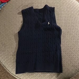 Sweater vest